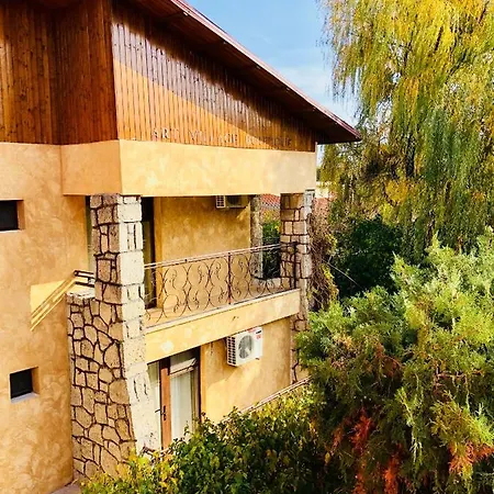 Art Boutique Briza Marii فندق إيفوري سود